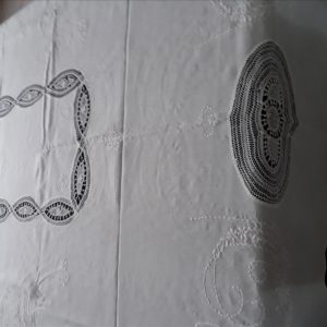 TOALHA BRANCA  CRIVO
