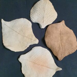 Folhas Decorativas De Barro
