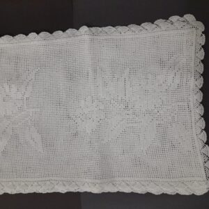 Trilho Mercê Crochê Branco